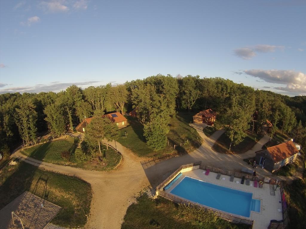 Le Village Enchanteur La Chapelle-Aubareil Exteriör bild