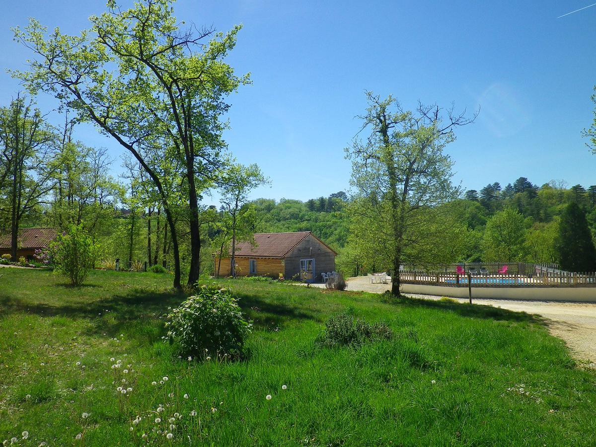 Le Village Enchanteur La Chapelle-Aubareil Exteriör bild